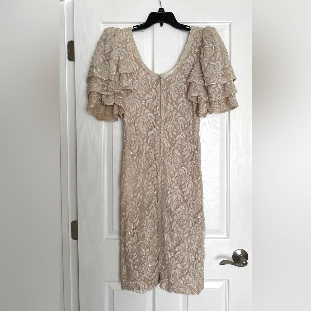 VTG Nude Beige Lace Pearl Beaded Dress- UPDATED PHOTOS w MEASUREMENTS - Picture 2 of 16